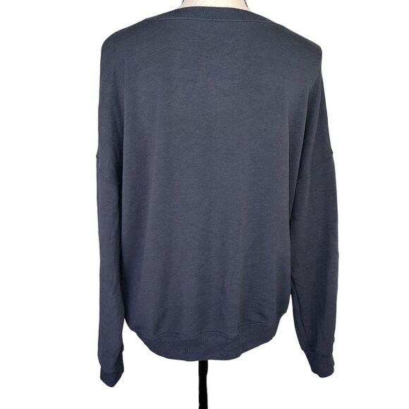 Looney Tunes Graphic Sweatshirt Gray Medium Cozy Soft Bugs Bunny Sylvester - Picture 2 of 7